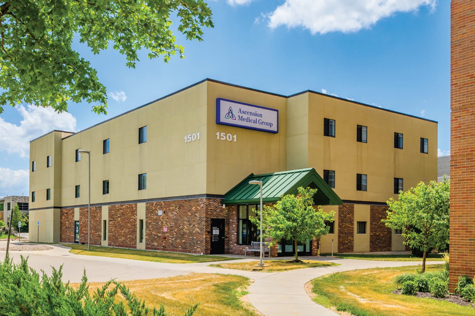 Ascension Medical Group Wisconsin - 1501 Madison Street