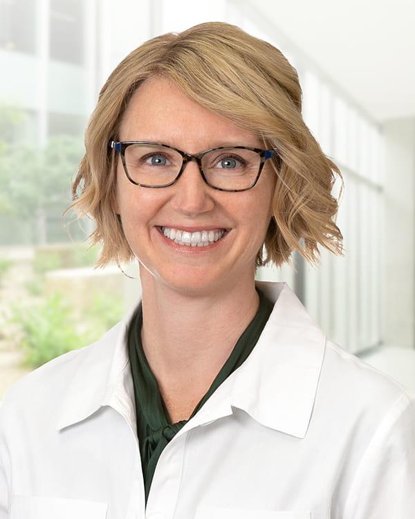 Laurie Wolford Flynn, MD, Breast Surgery