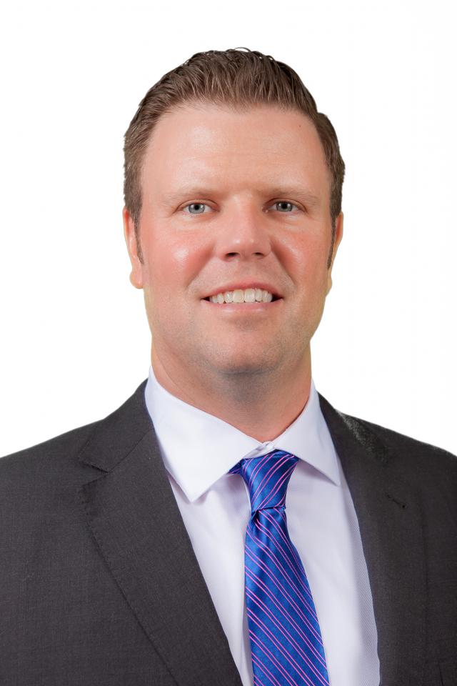 Christopher E Swanson, MD, Sports Medicine