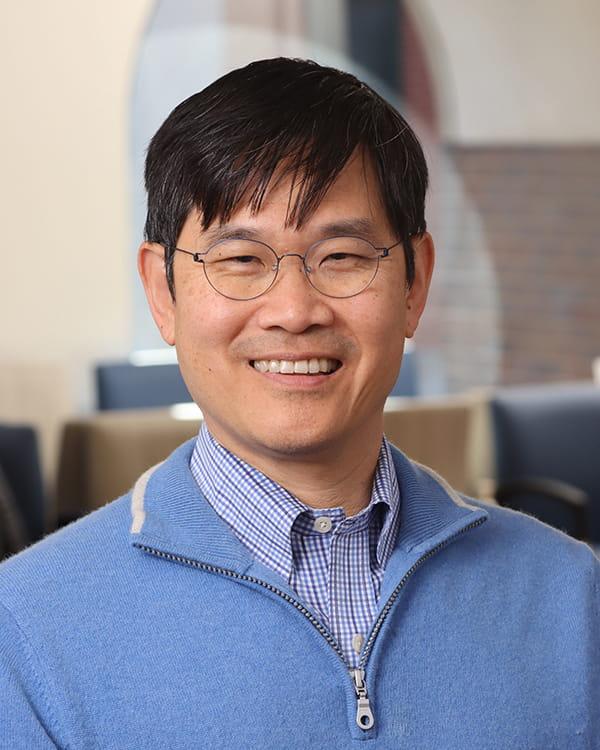 Kew Jung Lee, MD, Family Medicine